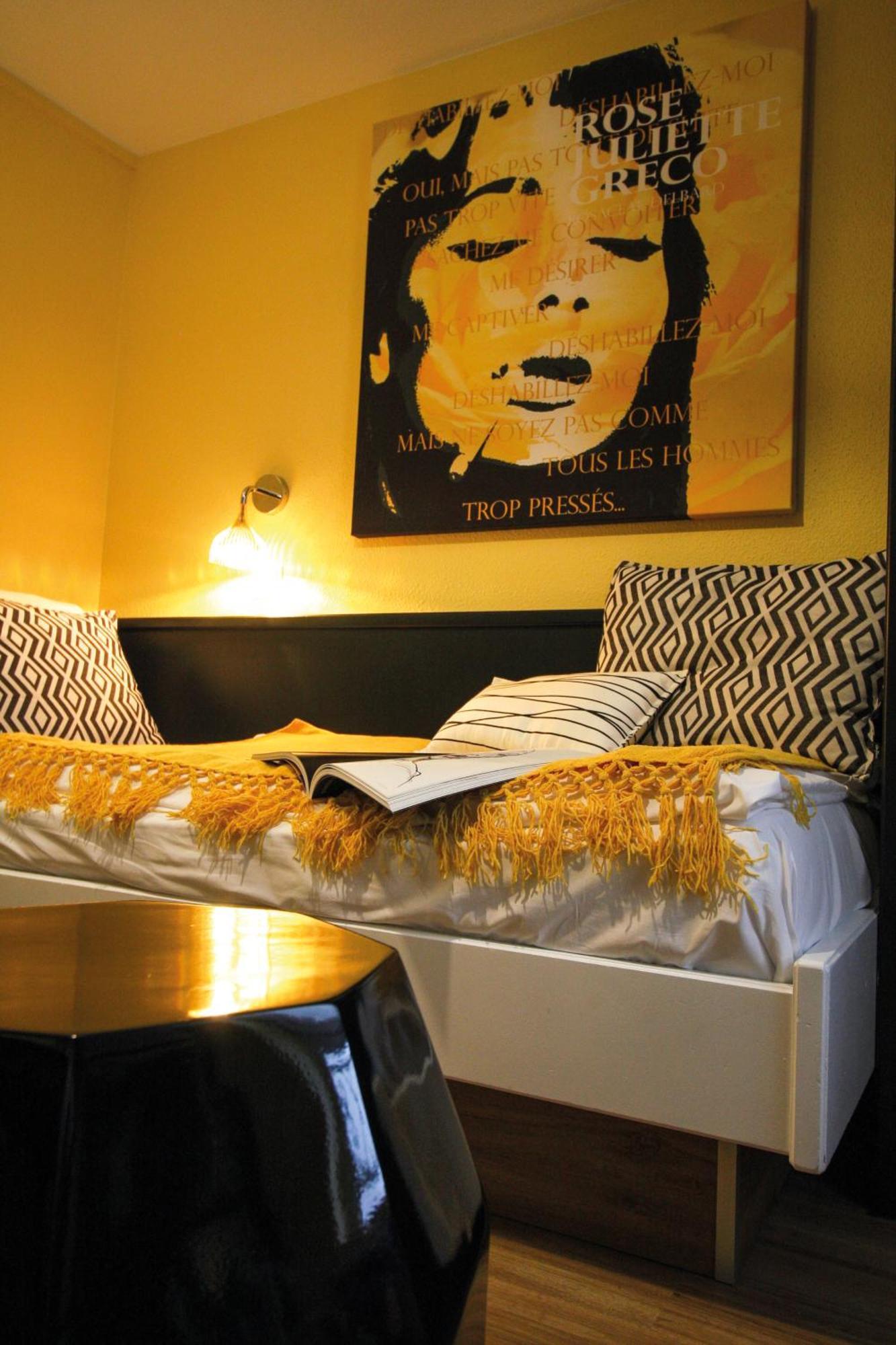 Hotel Roses Strasbourg Rum bild